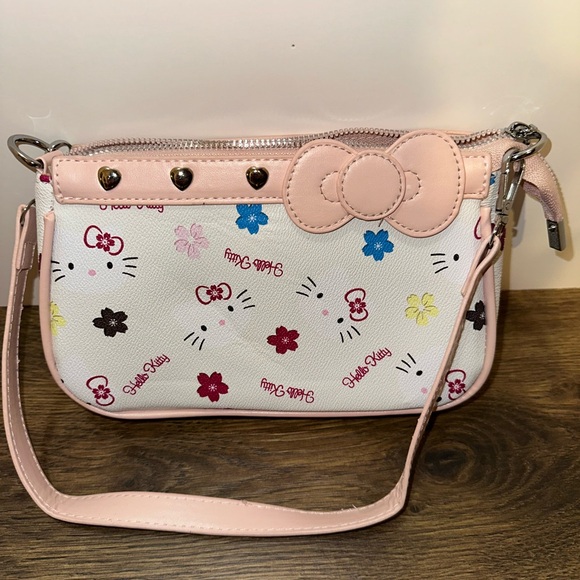 Hello Kitty Pink and White Crossbody Bag with Floral Prints - Picture 5 of 5